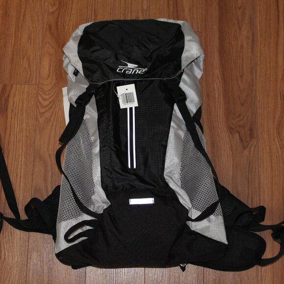 Bike/Motorcycle Sports Backpack (BLACK) - Reflective Trim - Elastic Rain Cover - Picture 2 of 6